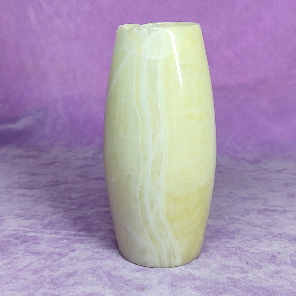 Elegant Cream White Onyx Vase